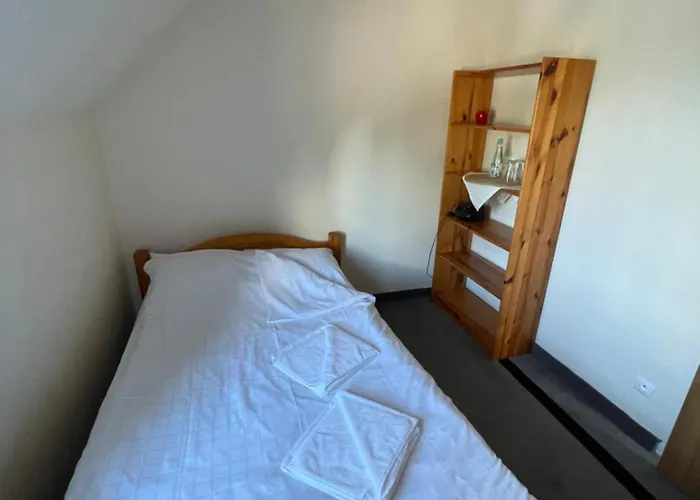 Mysliwskie Smaki U Tadka Bed & Breakfast